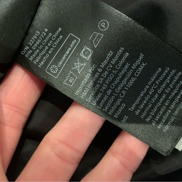 COS Unisex Bomber Puffer Jacket - Picture 6 of 6